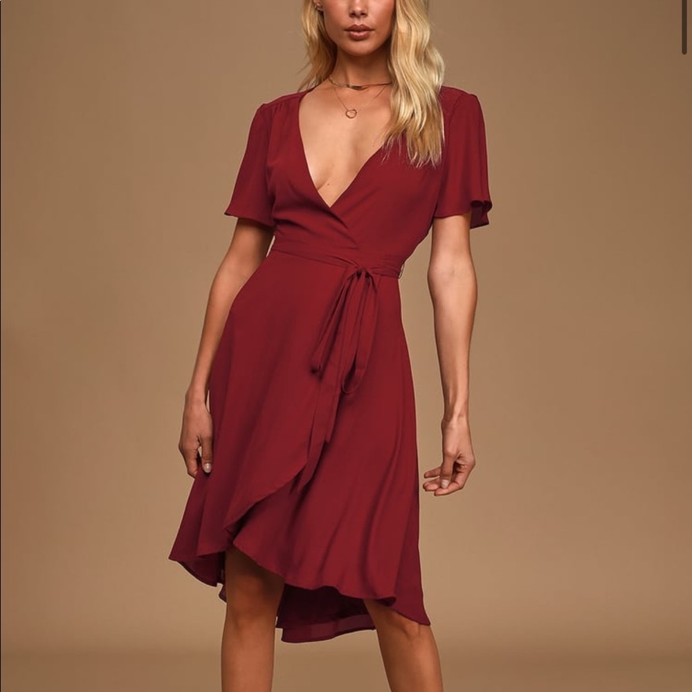NWT Lulu’s Burgundy Wrap Dress